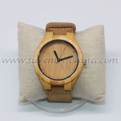 Дървен часовник за ръка с кожена каишка, модел едно