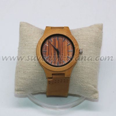 Дървен часовник за ръка с кожена каишка, модел три