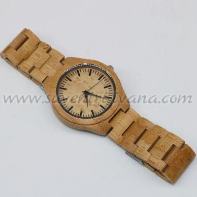 дървен ръчен часовник с дървена каишка
