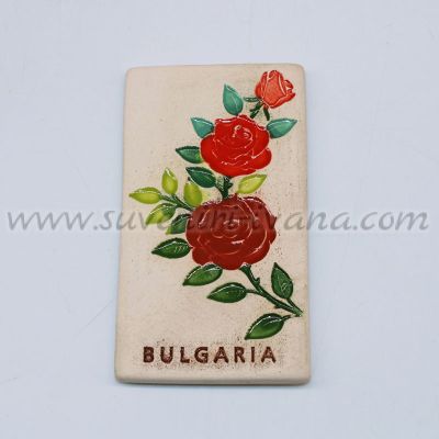Керамична плочка-магнит за хладилник с роза и надпис 'Bulgaria', модел три