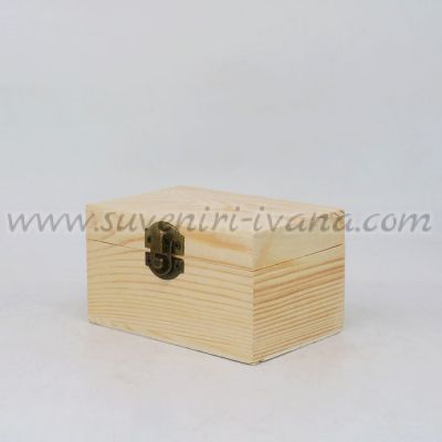 малка правоъгълна дървена кутия за декупаж 12х8х6.8 см
