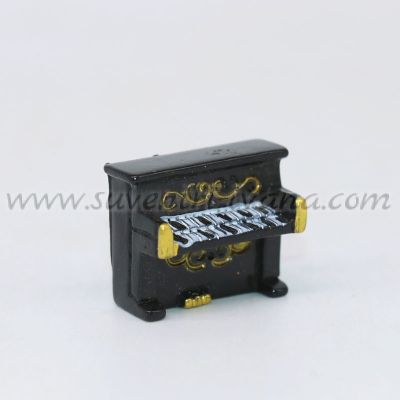 мини фигурка пиано от полирезин