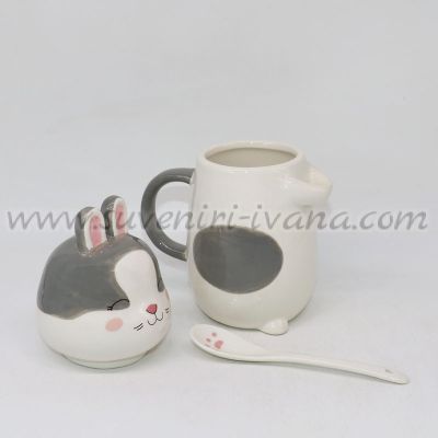 чаша с 3D дизайн на зайче 