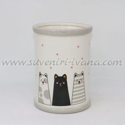 керамичен съд за прибори или декорация