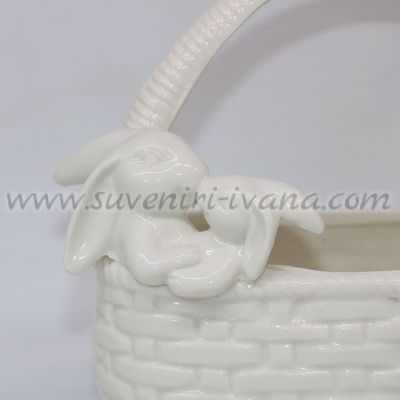 керамична кошничка великденски зайчета