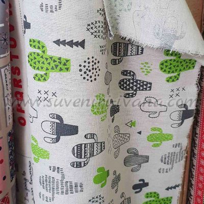 плат с кактуси за декорация и дрехи