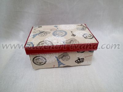 Подаръчна кутия от картон с текстилно покритие 19,5 х 13,0 х 9,0 см