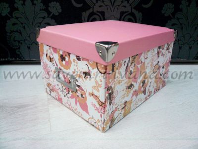 кутия за съхранение розова