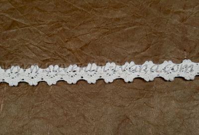Дантела памучна с ширина 1,2 см. цвят антично бяло