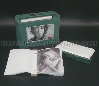 зелена кутия за снимки